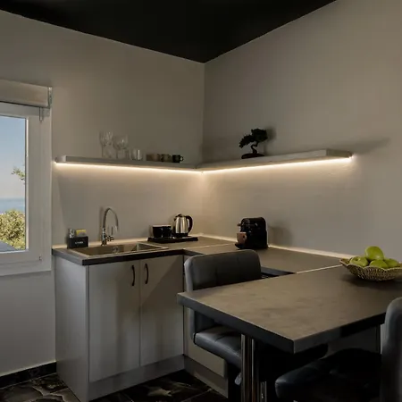 Sunset Seaview - Nea Premium Residences *